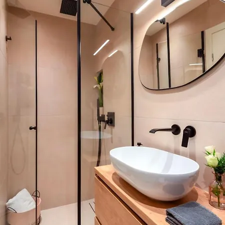 Sunset Penthouse With Spectacular View And Jacuzzi *