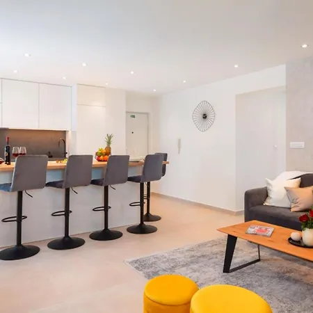 Sunset Penthouse With Spectacular View And Jacuzzi Apartment *