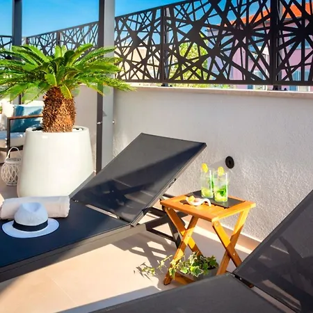 Sunset Penthouse With Spectacular View And Jacuzzi Apartment *