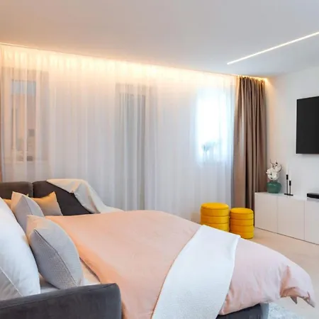Sunset Penthouse With Spectacular View And Jacuzzi *
